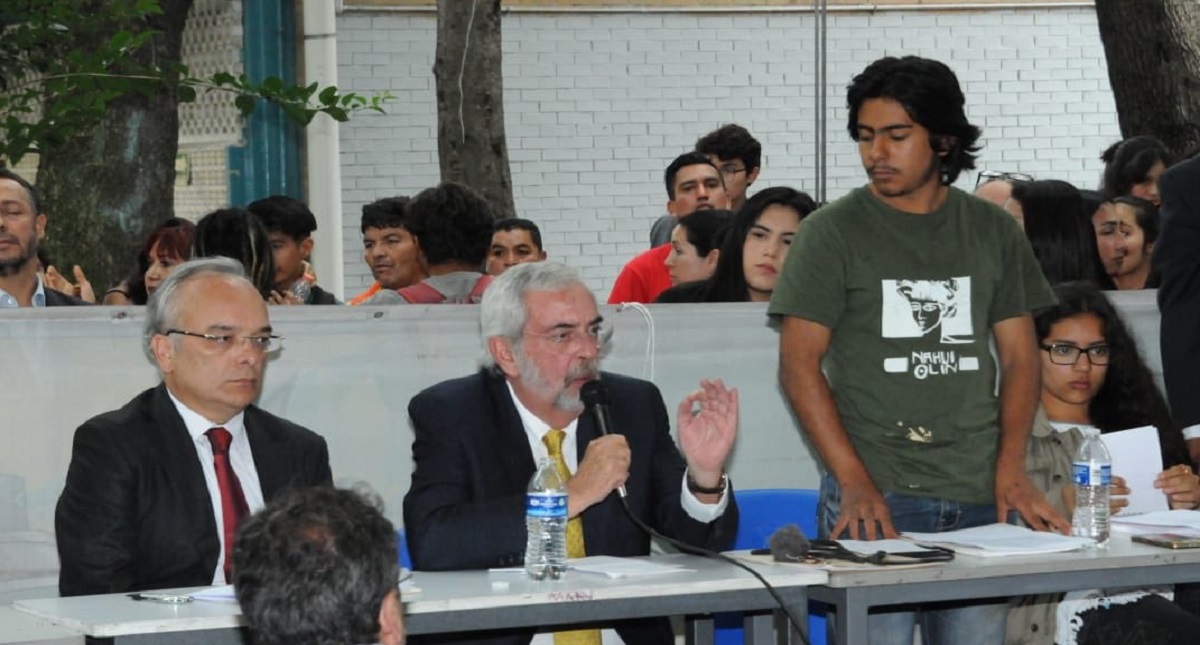 Enrique Graue llama a diálogo en CCH Azcapotzalco