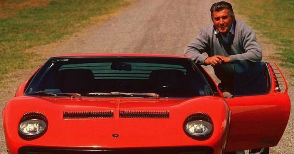 Lamborghini comenzó fabricando tractores - ferruccio-lamborghini-2