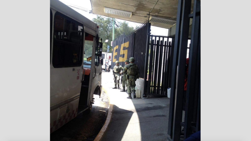 Capturan a dos menores con mariguana en la FES Acatlán