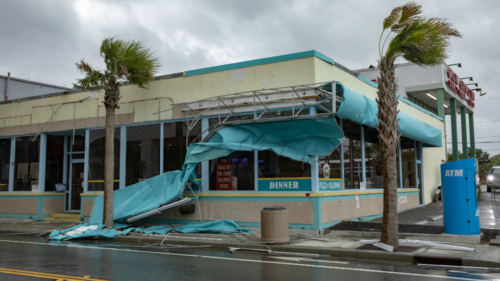 No habrá piedad sobre saqueadores: gobernador de Carolina del Sur - florence-efectos-2