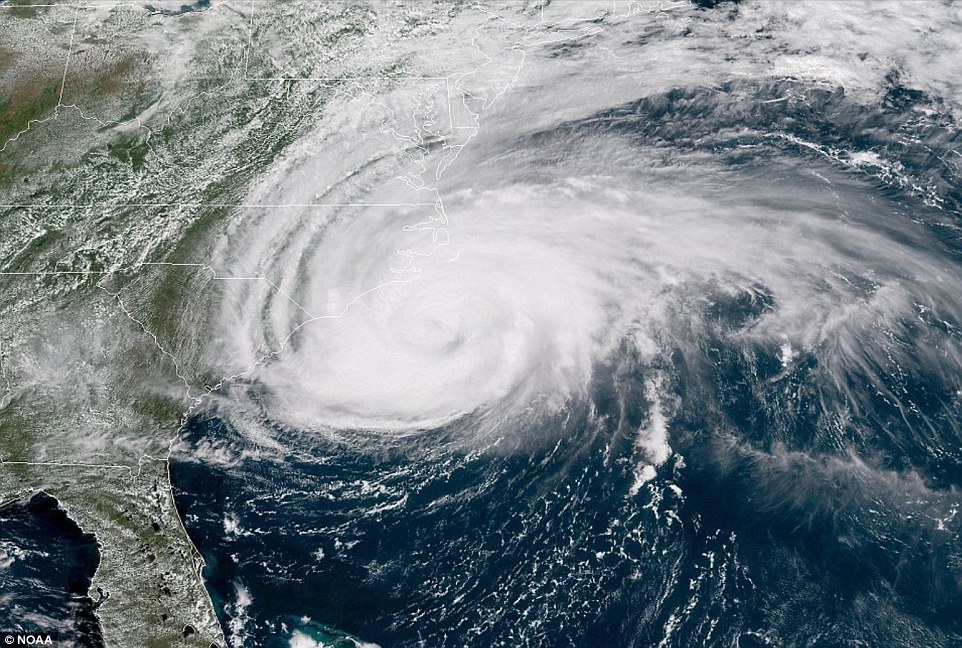Fotos y videos de los estragos de Florence - florence-noaa1