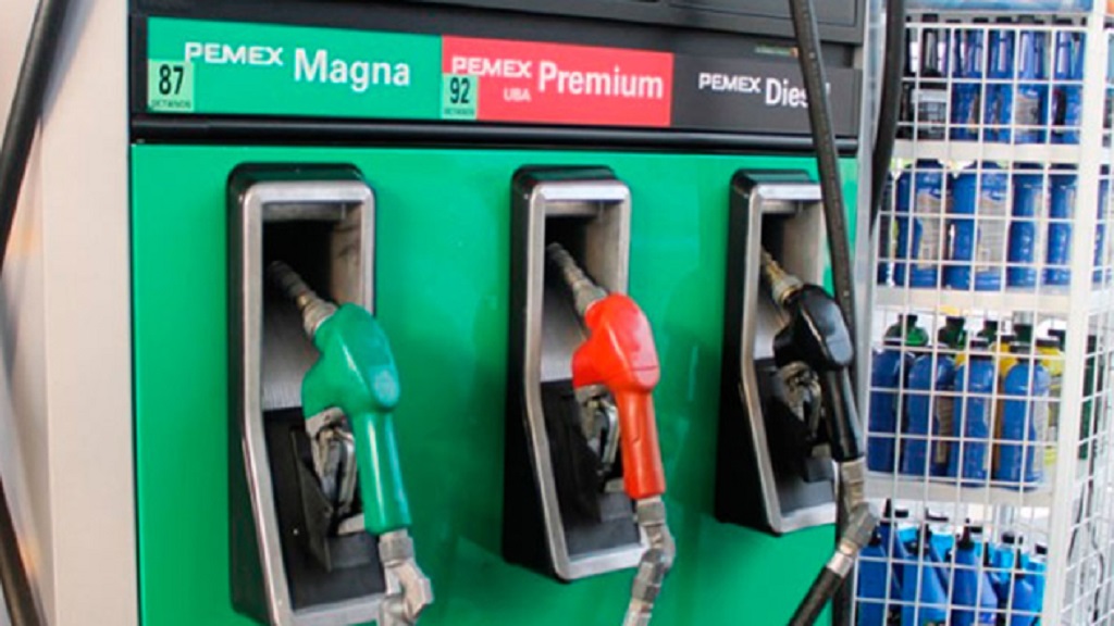 Gasolineras podrán cambiar color de pistolas despachadoras