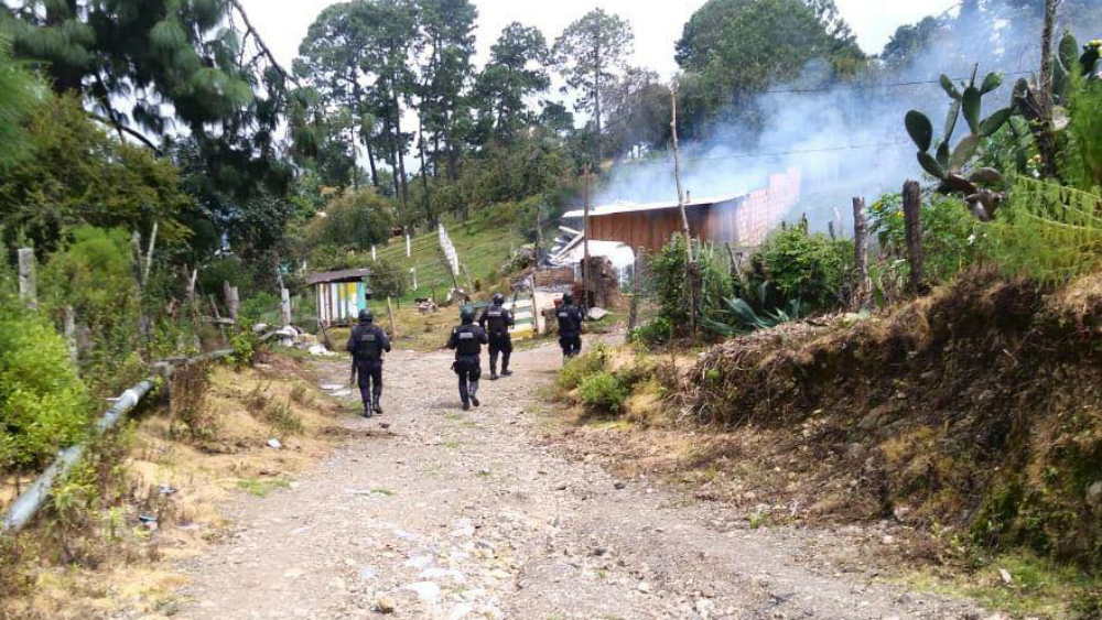 Hombres armados matan a dos y secuestran a uno más en Guerrero - guerrero-el-ranchito-2