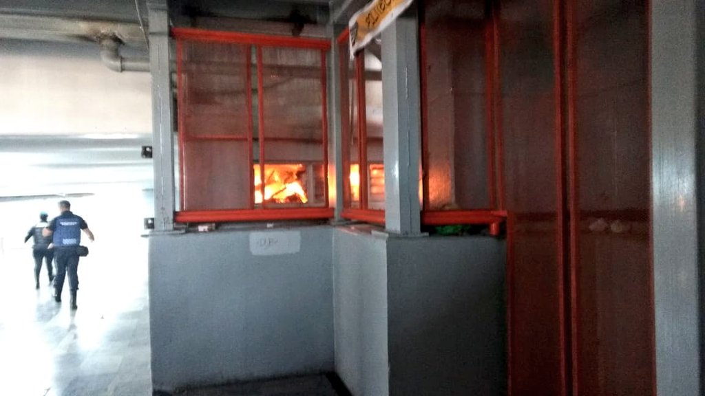 Controlan incendio en la estación Pantitlán - incendio