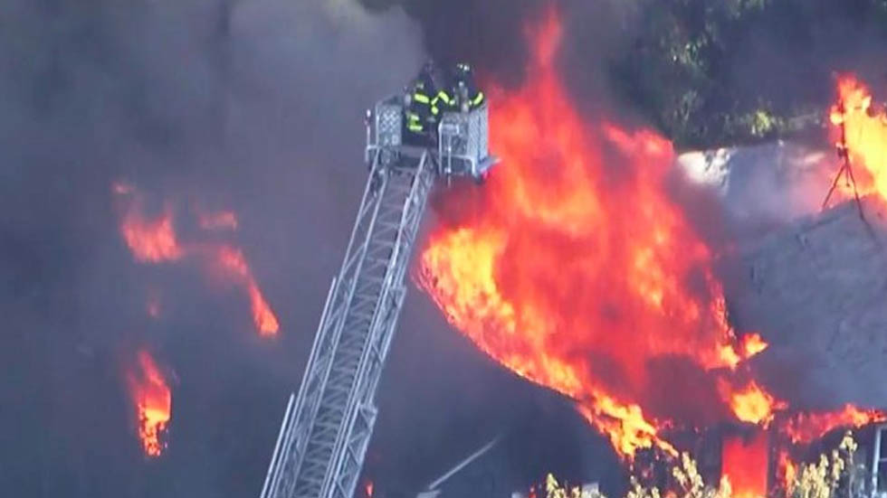 Incendios en comunidades de Massachusetts dejan al menos un muerto - incendios-massachusetts-2