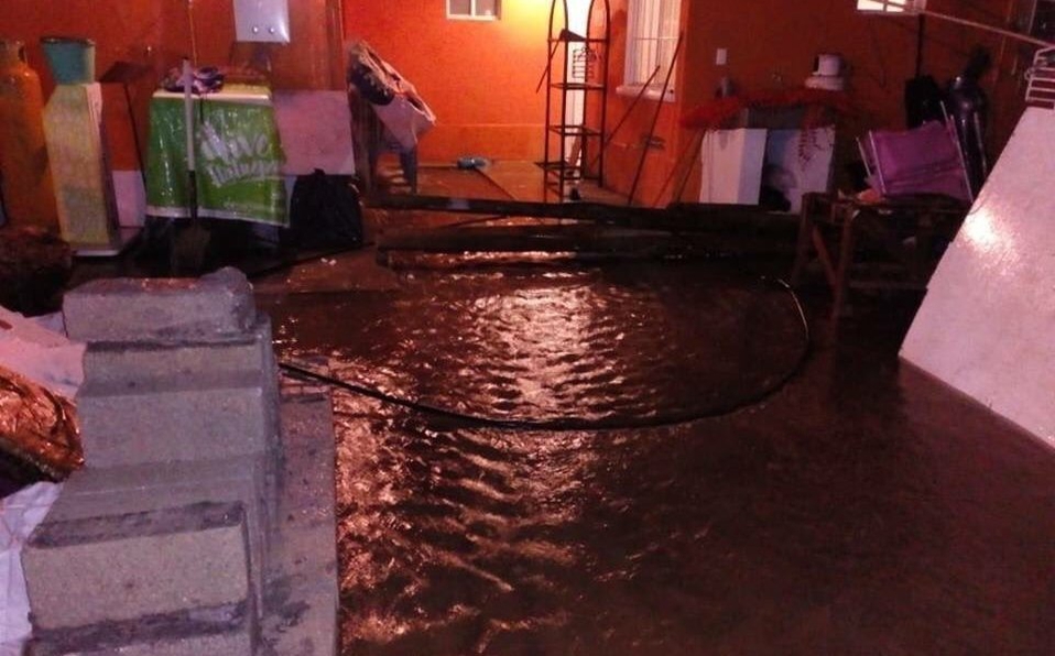 Lluvias afectan a damnificados por sismos en Jojutla - inundaciones-jojutla1