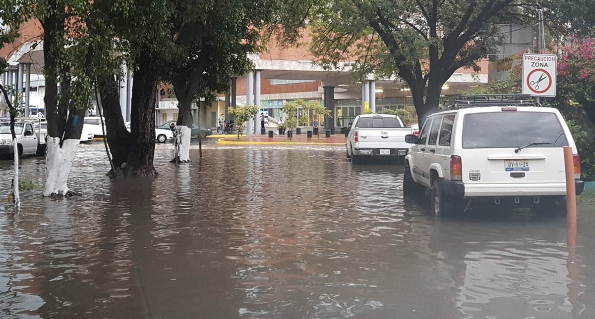 Lluvias provocan inundaciones en Guadalajara y Zapopan