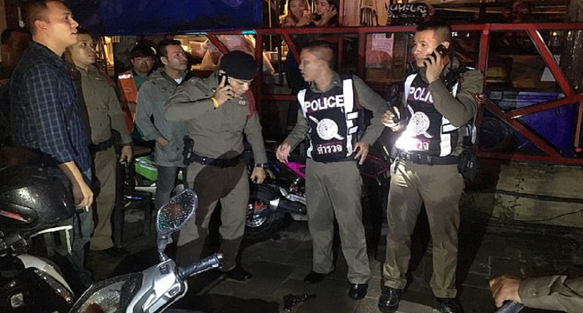 #Video iPhone salva a policía de ser baleado en la ingle - iphone-salva-a-policia-de-ser-baleado-en-tailandia