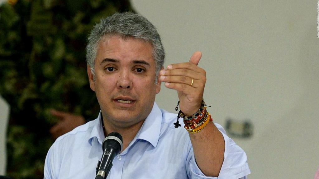 Iván Duque se dice abierto a mantener paz con guerrilla