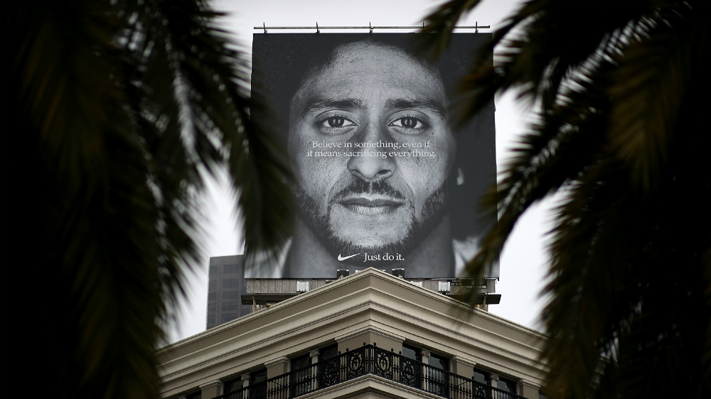 Serena Williams y LeBron James apoyan a Nike y Kaepernick