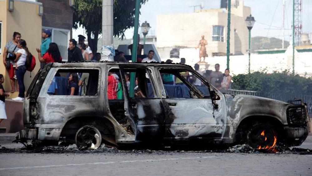 Instigador se delata por transmitir linchamiento en Puebla - linchamiento-acatlan