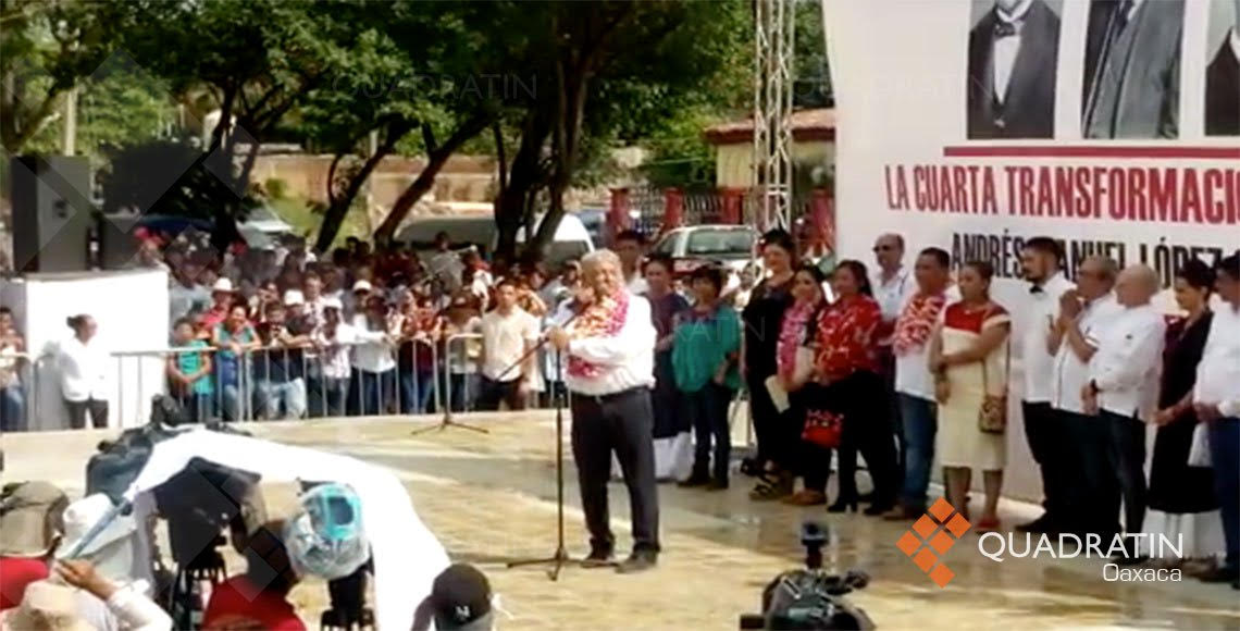 "Ustedes me van a cuidar": López Obrador - lopez-obrador-en-oaxaca