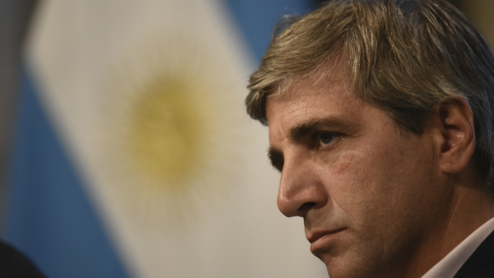 Argentina cambia al presidente del Banco Central - luis-caputo-2