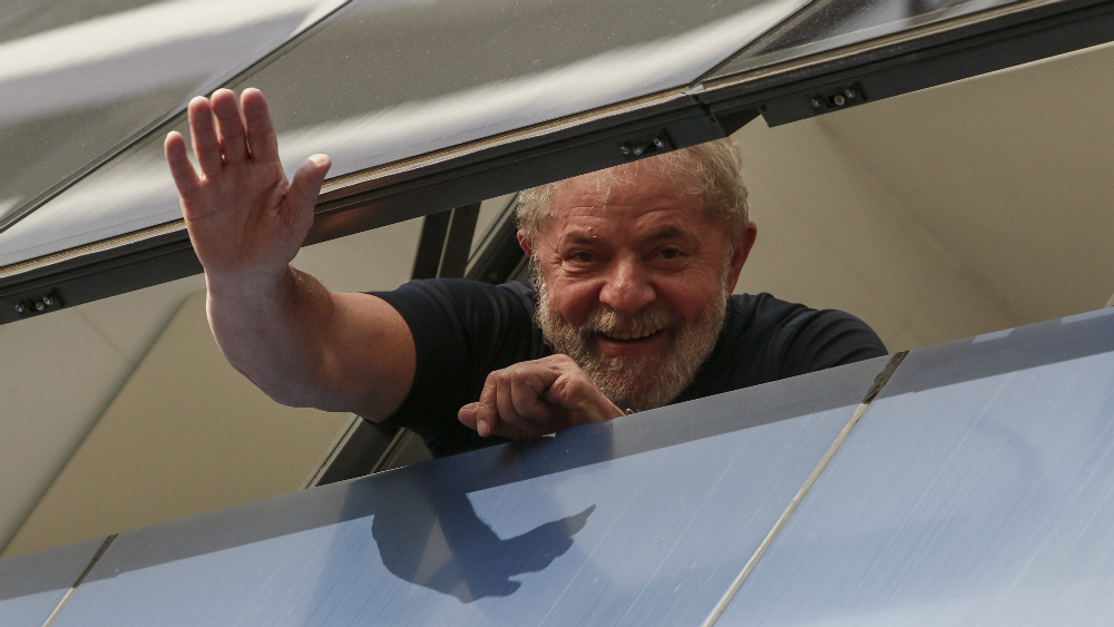 Tribunal de Brasil reduce la pena de Lula da Silva