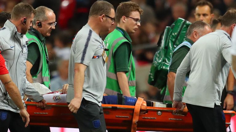 Luke Shaw abandona concentración con Inglaterra por golpe en la cabeza - luke-shaw-golpe