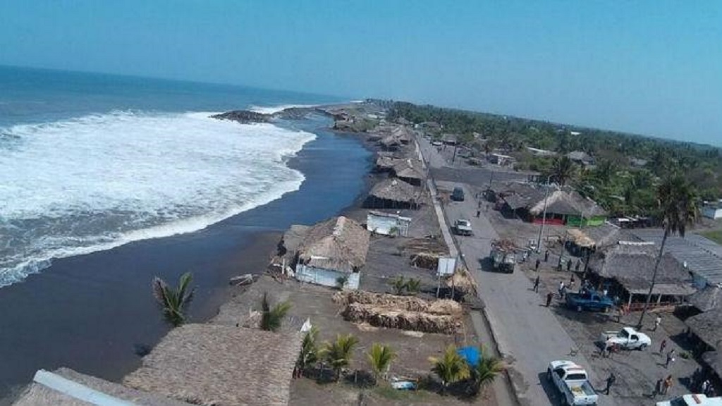 Alertan por Mar de Fondo en costas del Pacífico