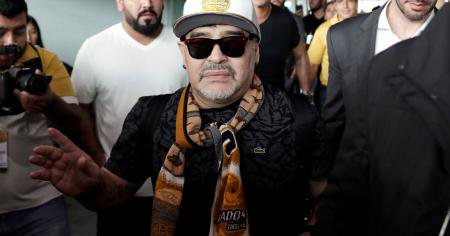 Niegan a Maradona acceso a fraccionamiento exclusivo en Culiacán - maradona