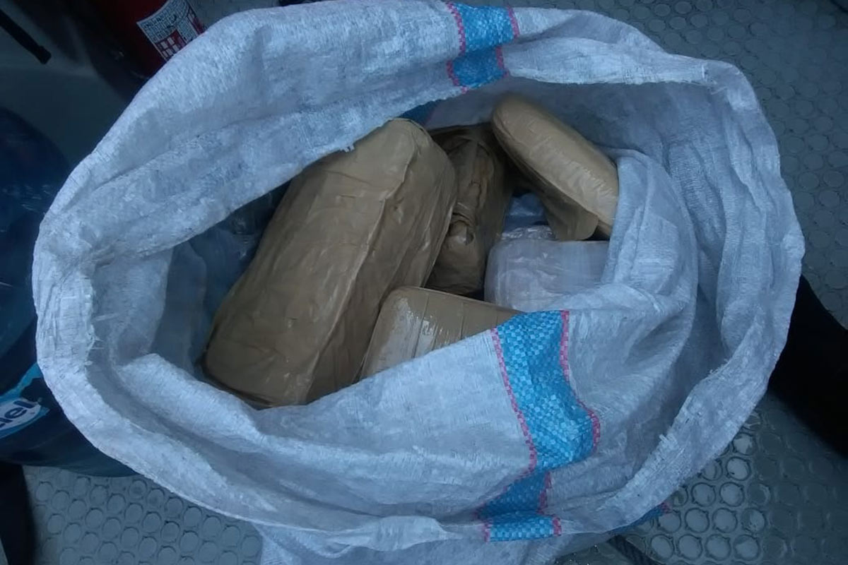 Condenan a 10 años de cárcel a mujer que transportaba mariguana en Jalisco