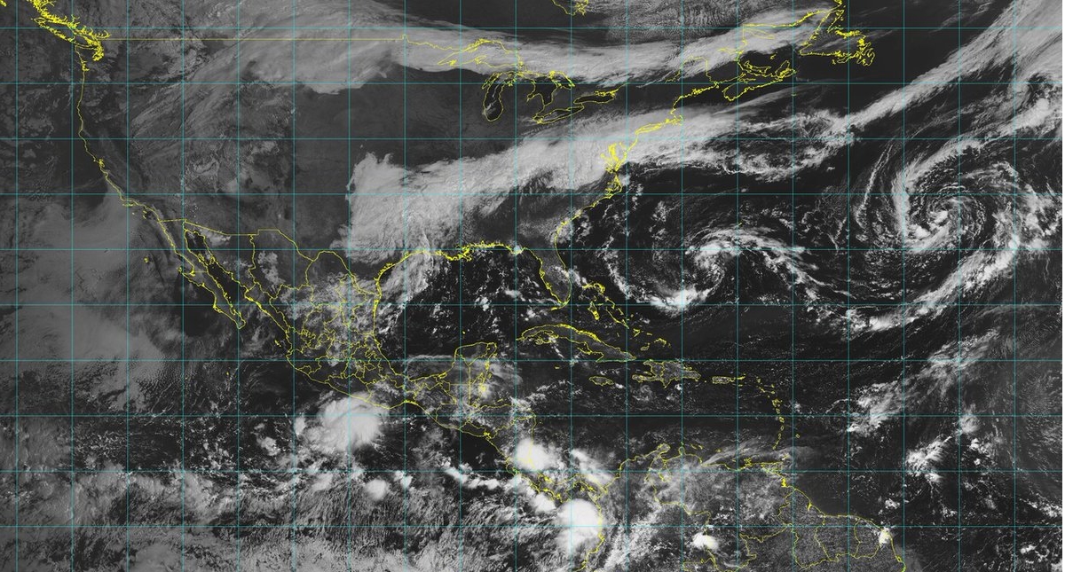 Baja presión al sur de Acapulco podría convertirse en ciclón tropical