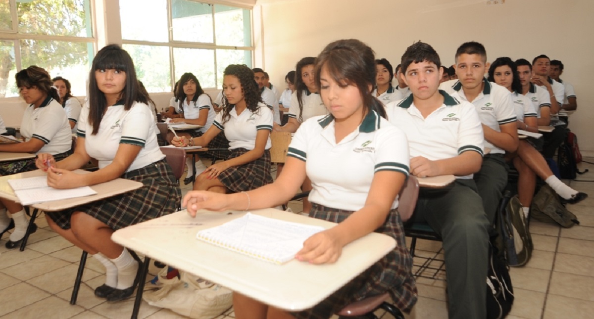 México ocupa último lugar en bachillerato pese a incremento de graduados - mexico-ocupa-ultimo-lugar-en-bachillerato-pese-a-incremento-de-graduados