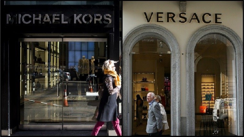 Michael Kors compra a Versace - michael-kors-compra-versace