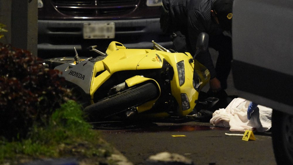 Asesinan a motociclista en Coyoacán Asesinan a motociclista en Coyoacán