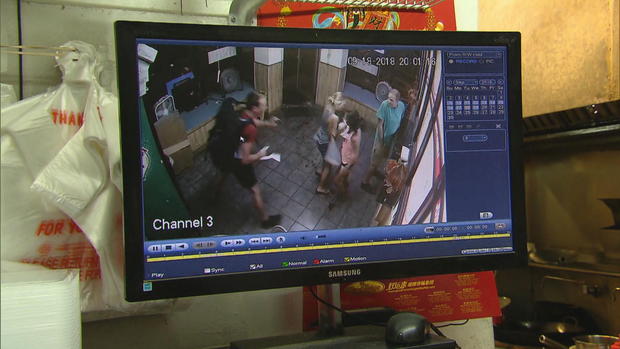 #Video Apuñalan a mujer en Washington - mujer-apunalada