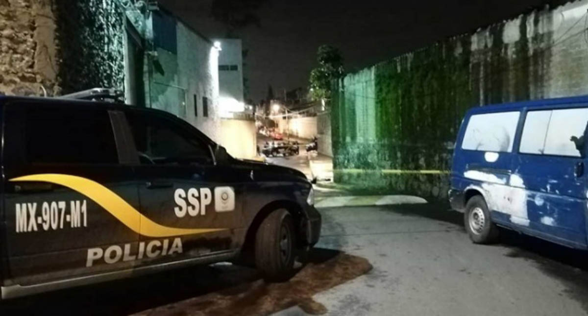 Mujer es asesinada a pedradas en Coyoacán Mujer es asesinada a pedradas en Coyoacán