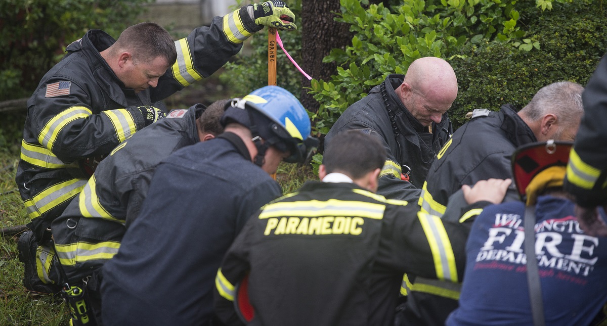 Suman cinco las víctimas mortales del huracán Florence - mujer-y-nino-las-primeras-victimas-del-huracan-florence