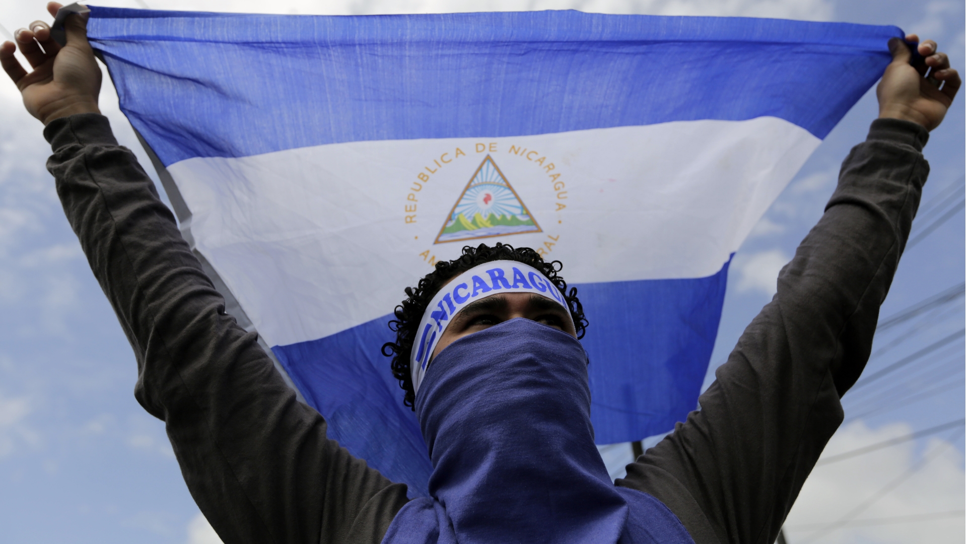 Policía de Nicaragua prohíbe a la oposición manifestarse