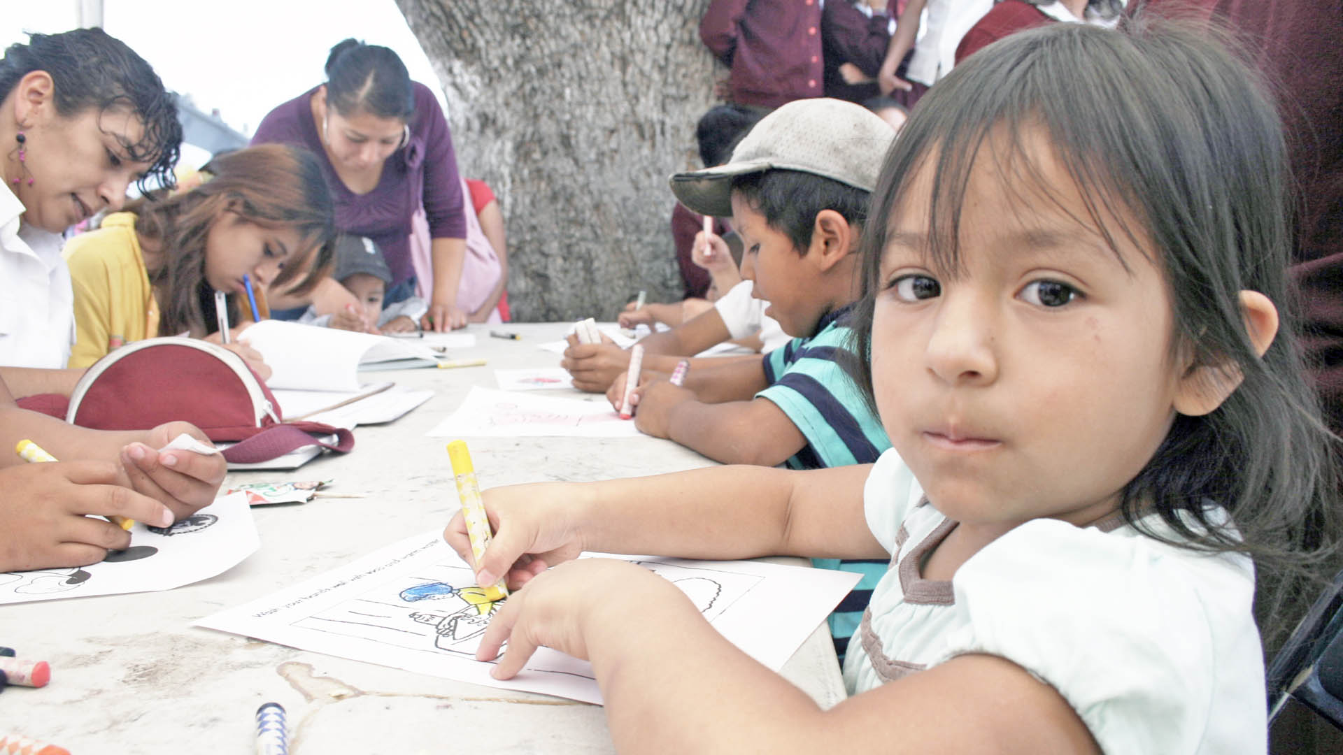 México: 33 mil menores de edad viven separados de sus familias