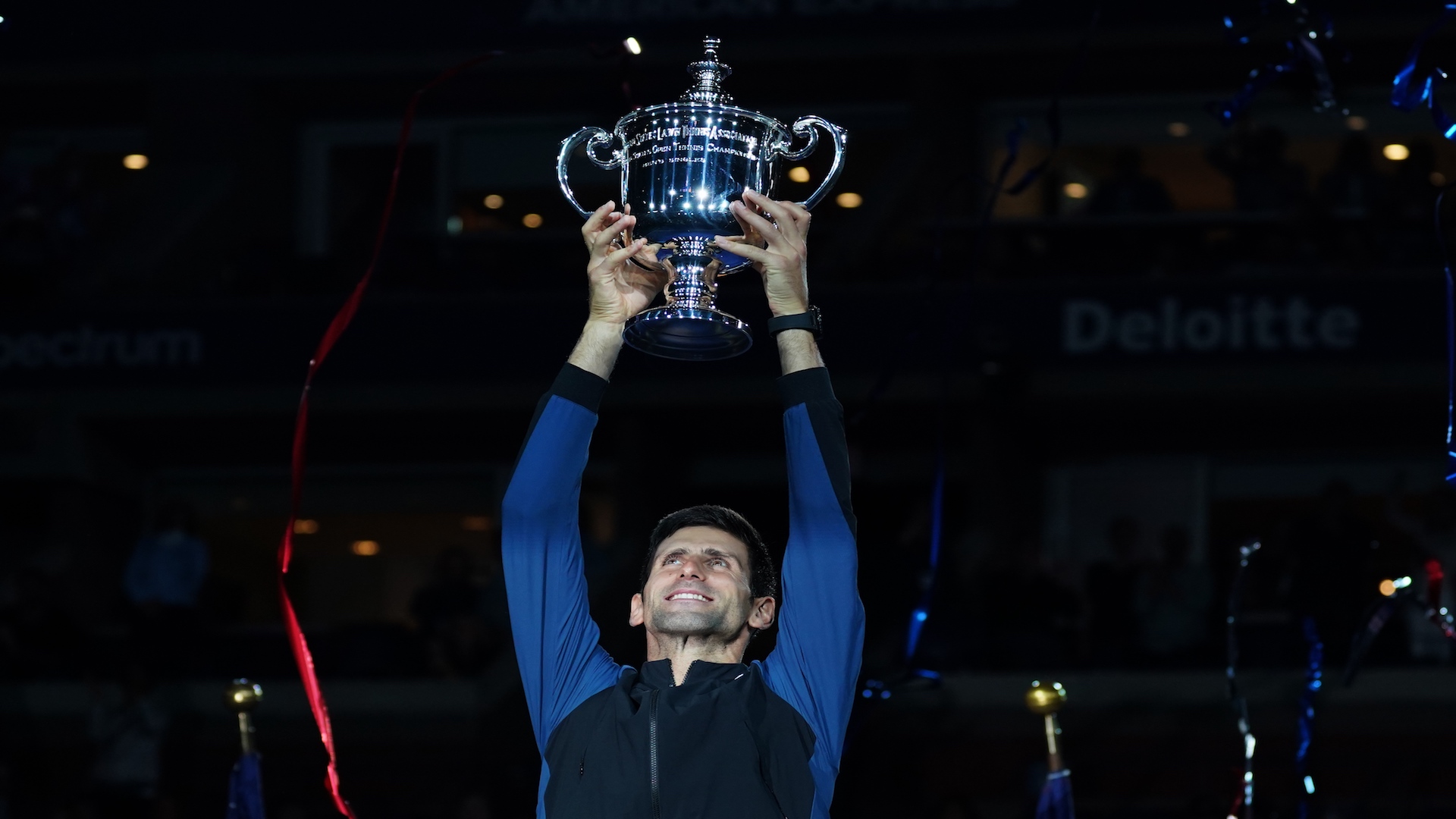 Djokovic gana US Open e iguala a Sampras