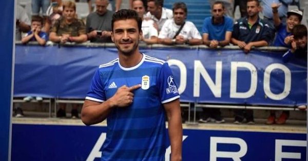 Alanís termina lesionado en su debut con el Real Oviedo - oswaldo-alanis
