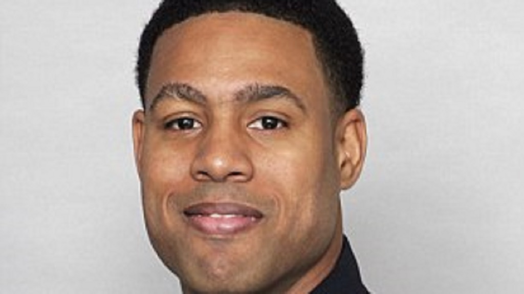 Policía dispara siete veces a pandillero que baleó a compañero - policia-ken-fortune