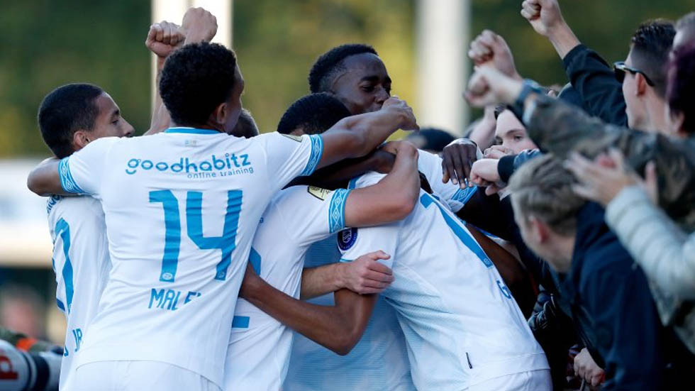 PSV avanza con Erick Gutiérrez en la Copa de Holanda