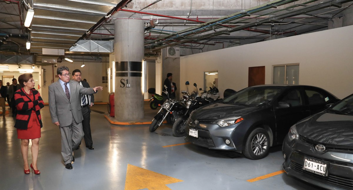 Senado subastará 160 vehículos de modelo reciente