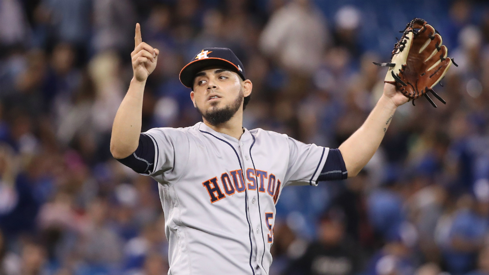 Cargos por violencia doméstica contra Roberto Osuna fueron retirados