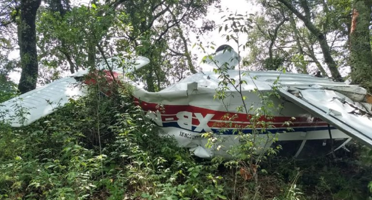 Se accidenta avioneta de escuela aérea en Querétaro