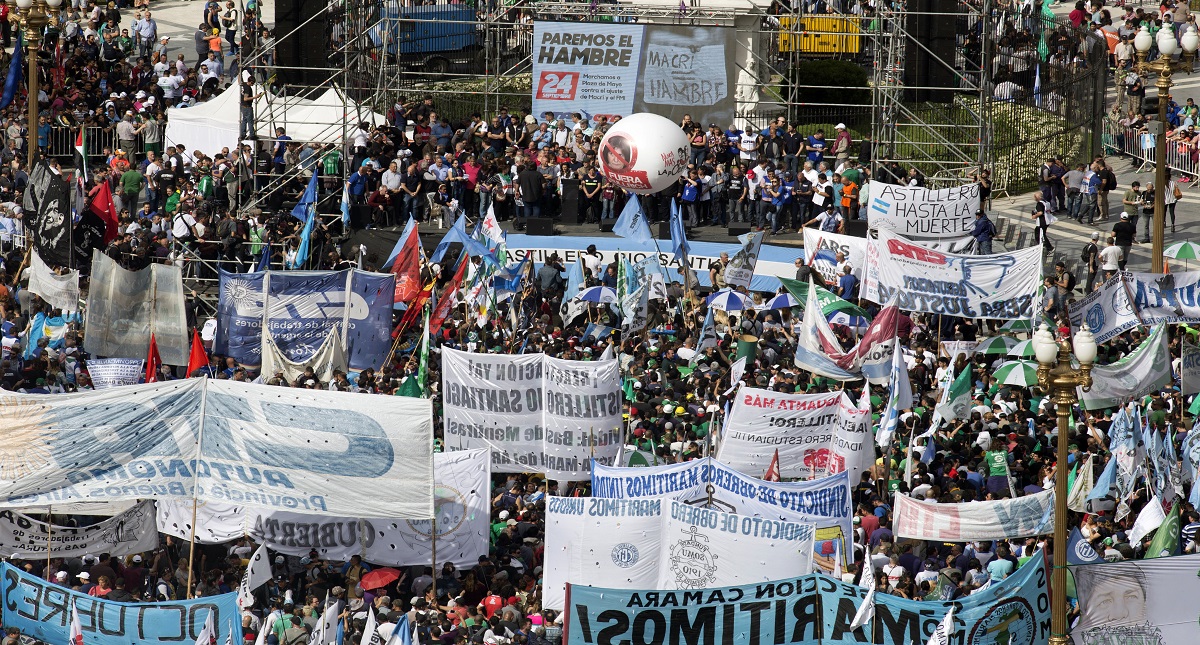 Sindicatos paralizan Argentina con huelga de 24 horas