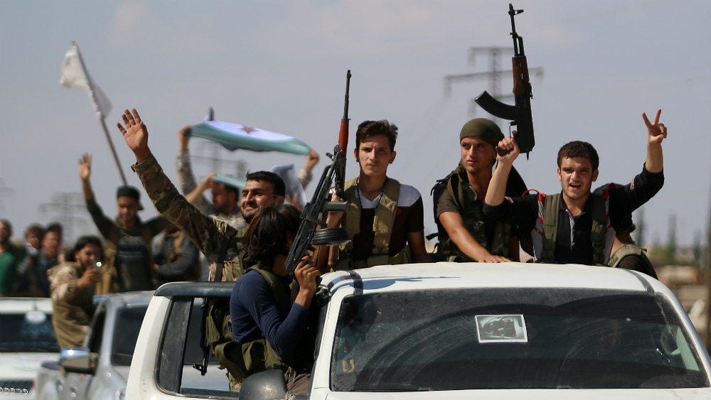 EE.UU. no financiará reconstrucción de Siria si hay iraníes: Pompeo - siria-rebeldes-3