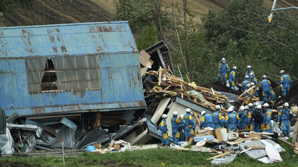 Aumenta a 39 cifra de muertos por sismo en Japón