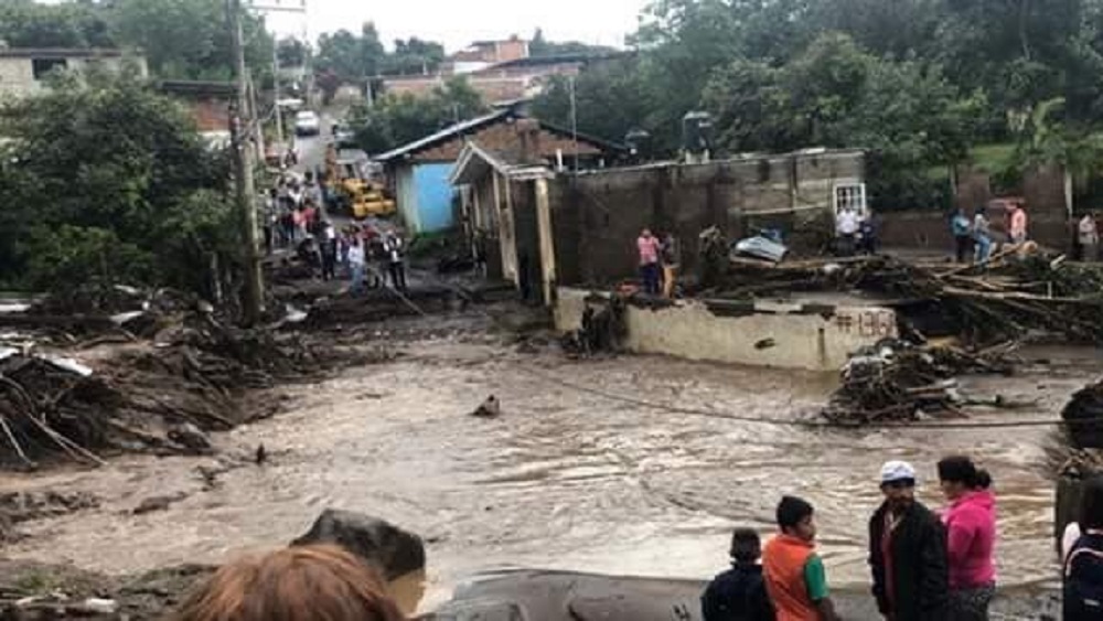 Se eleva a cinco número de víctimas mortales en Peribán, Michoacán