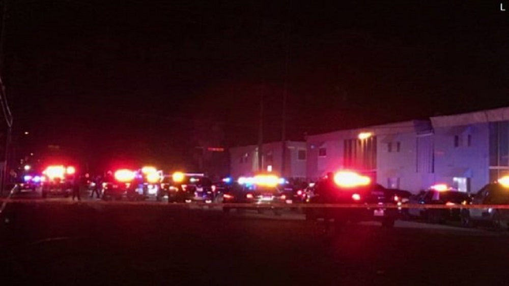 Tiroteo en San Bernardino deja al menos 10 heridos