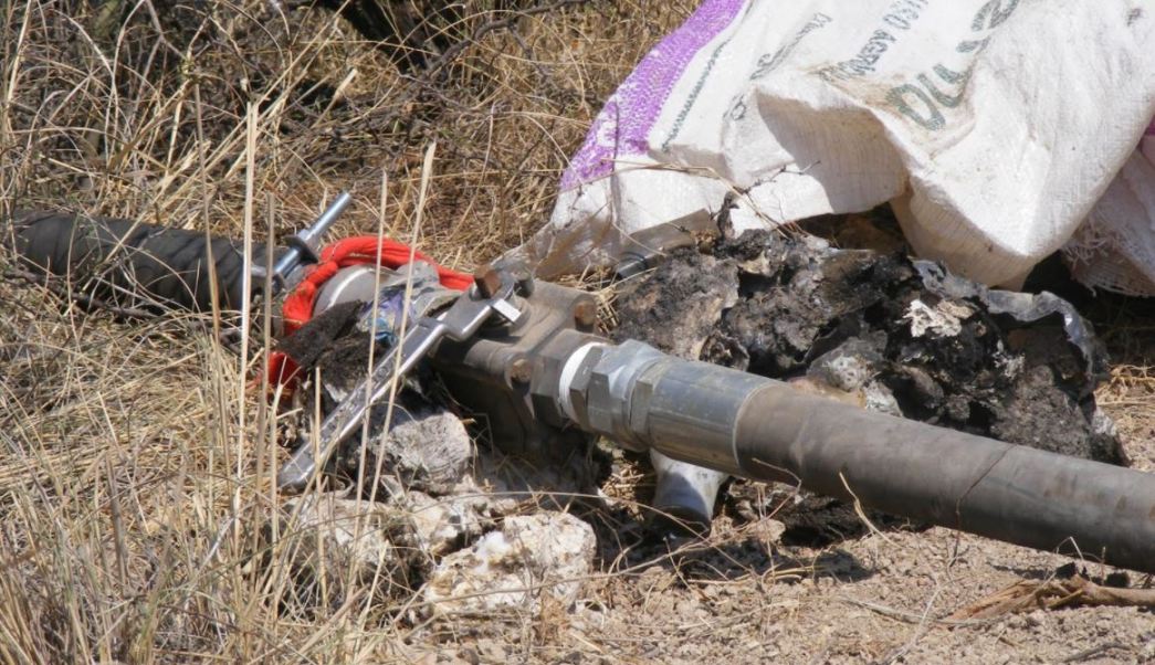 Decomisan 28 mil litros de hidrocarburo en Coahuila - toma-clandestina-2