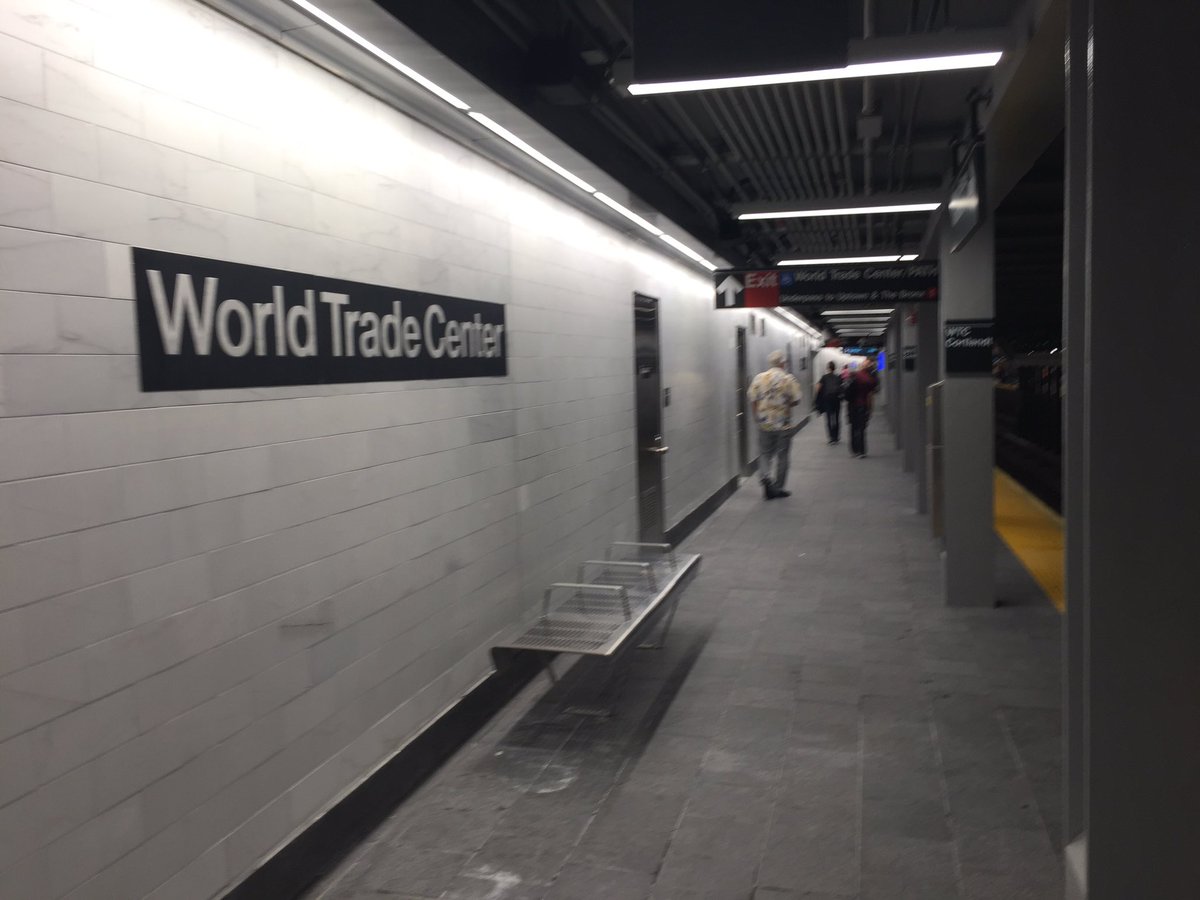 Reabren estación del Metro de Manhattan tras atentados del 11 de septiembre - tren3