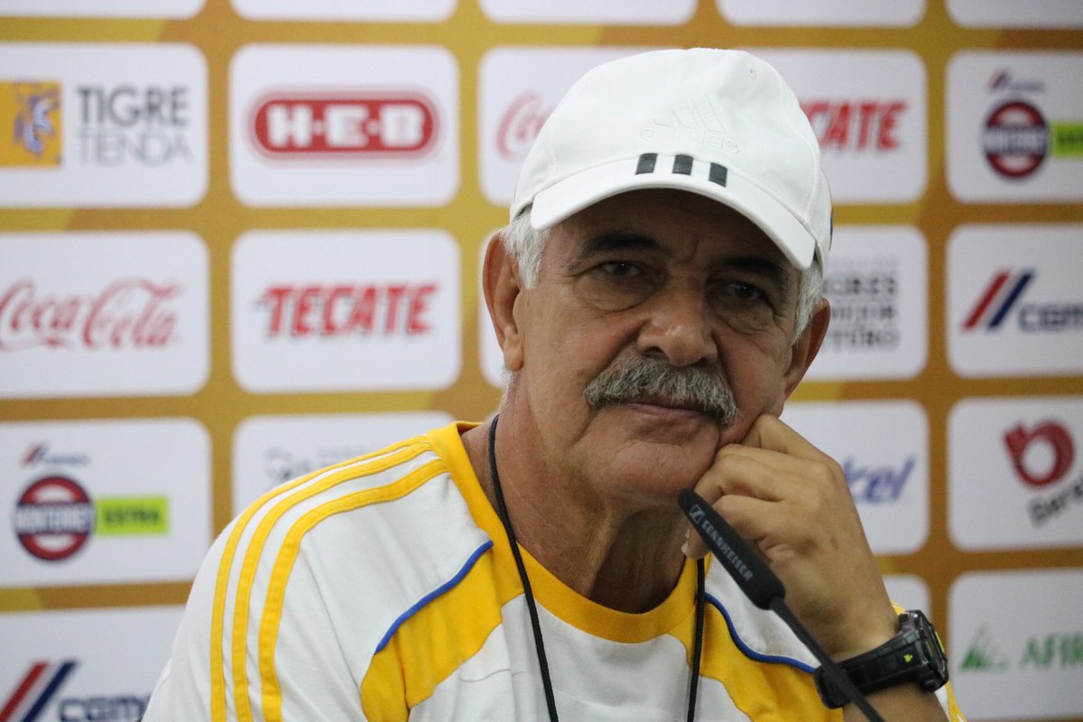 El Tuca Ferreti niega que vaya a continuar al frente de la selección - tuca-ferreti-seleccion-tigres