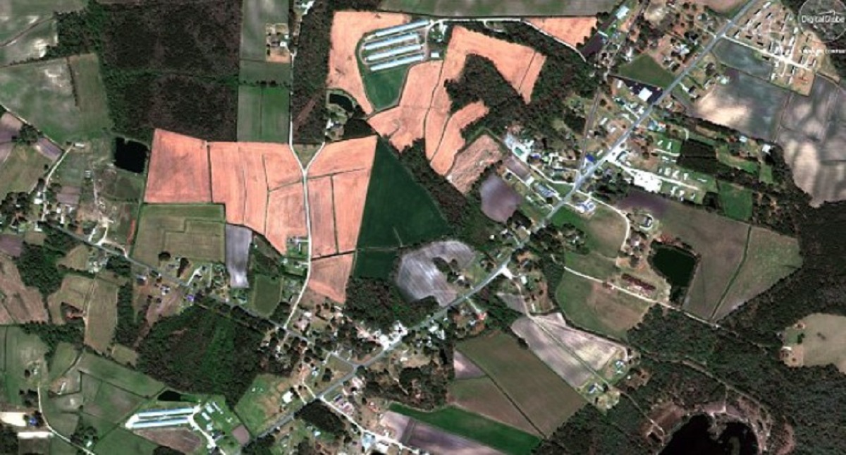 Imágenes satelitales muestran daños de Florence en Carolina del Norte - wallace-antes