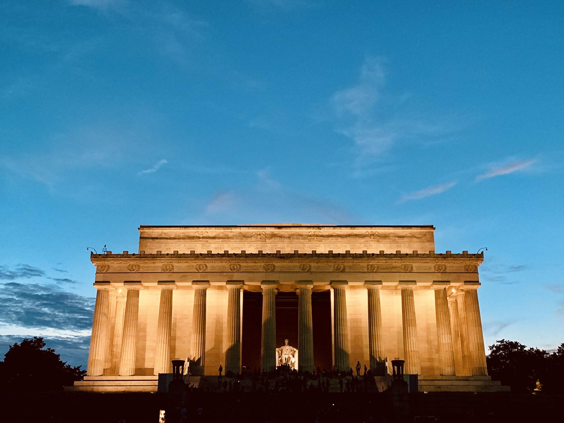 Exfotógrafo de la Casa Blanca revela primeras fotos tomadas con iPhone XS - wwwdailymailco-uk-2799-504dbe9a00000578-0-image-a-47-1537199861875