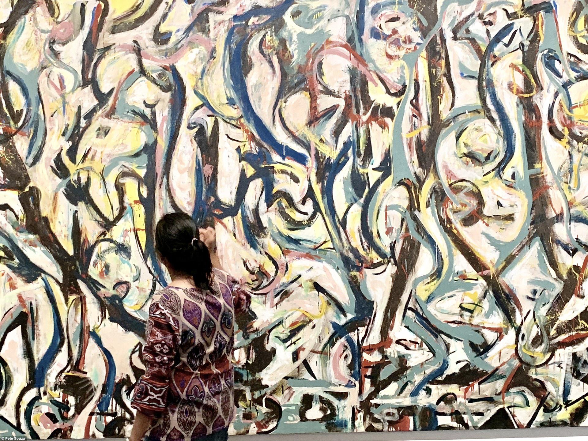 Exfotógrafo de la Casa Blanca revela primeras fotos tomadas con iPhone XS - wwwdailymailco-uk-e520-504dbddd00000578-0-image-a-7-1537199380901