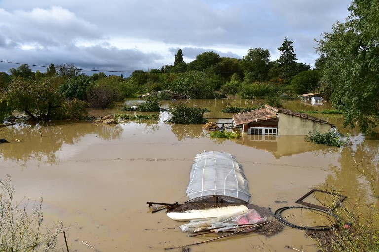 Suman 13 muertos por inundaciones en el sur de Francia - 000-1a137a